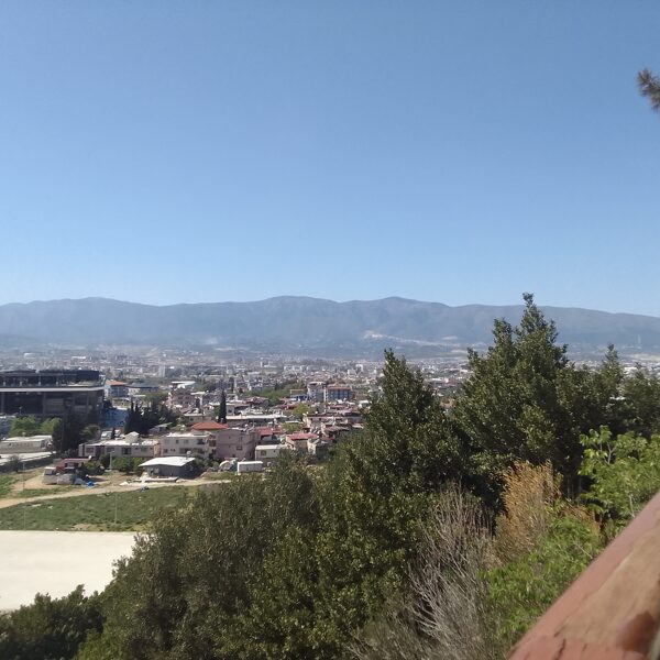 Der Blick über Antiochia am Orontes (Antakya) von der Felsenkirche